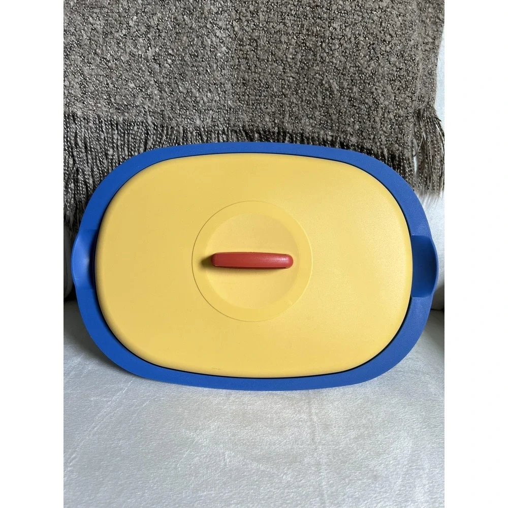 Vintage Tupperware Legacy Microwave Oval Dish‎ Serving Container Blue Yellow